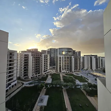 Elegant Zed Park Apartment Sheikh Zayed City Exterior photo
