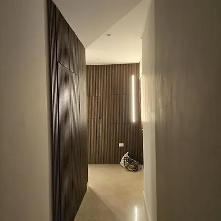 Elegant Zed Park Apartment Sheikh Zayed City Exterior photo